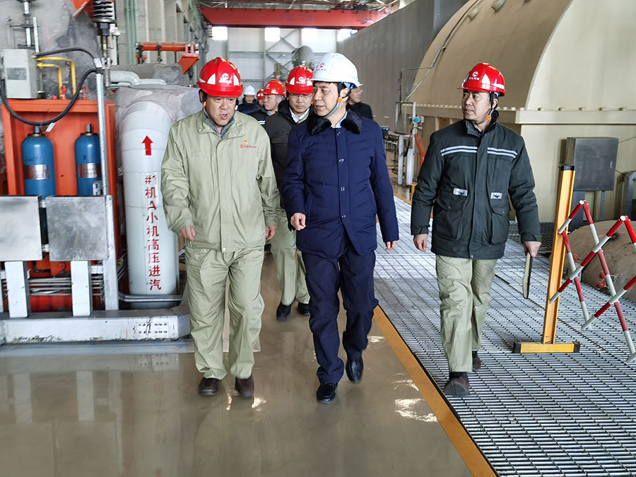 建投能源公司黨委書記、董事長王雙海一行到宣化熱電、遵化熱電慰問指導工作